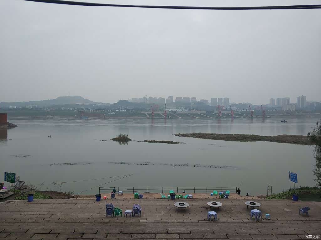 观最美长江 游巴滨路阳春湿地公园