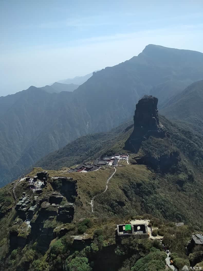 红云金顶