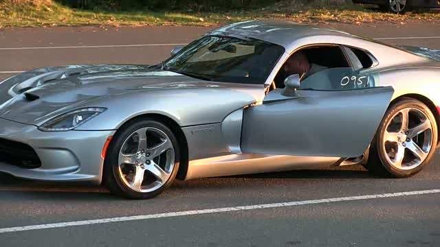 道奇蝰蛇 直线战mustang shelby gt500