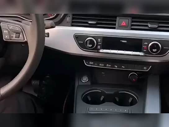 奥迪a4的自动泊车功能,不需要驾驶员太多的人为干预,即可实现自动泊车