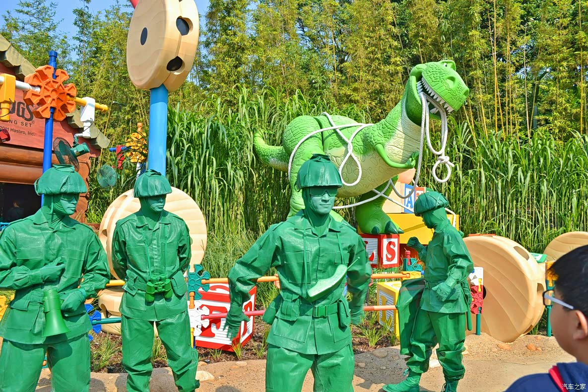 荐做一天的童话梦一起去香港迪士尼跨年