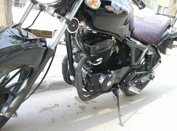 骑着大地鹰王dd150g第一次和媳妇摩旅