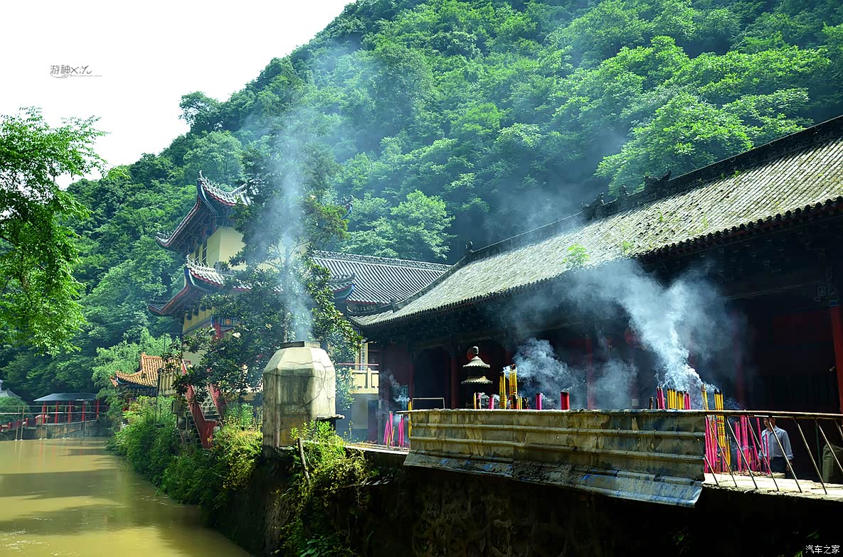 荐陕南汉中烧香拜佛小南海寻幽探奇大佛洞