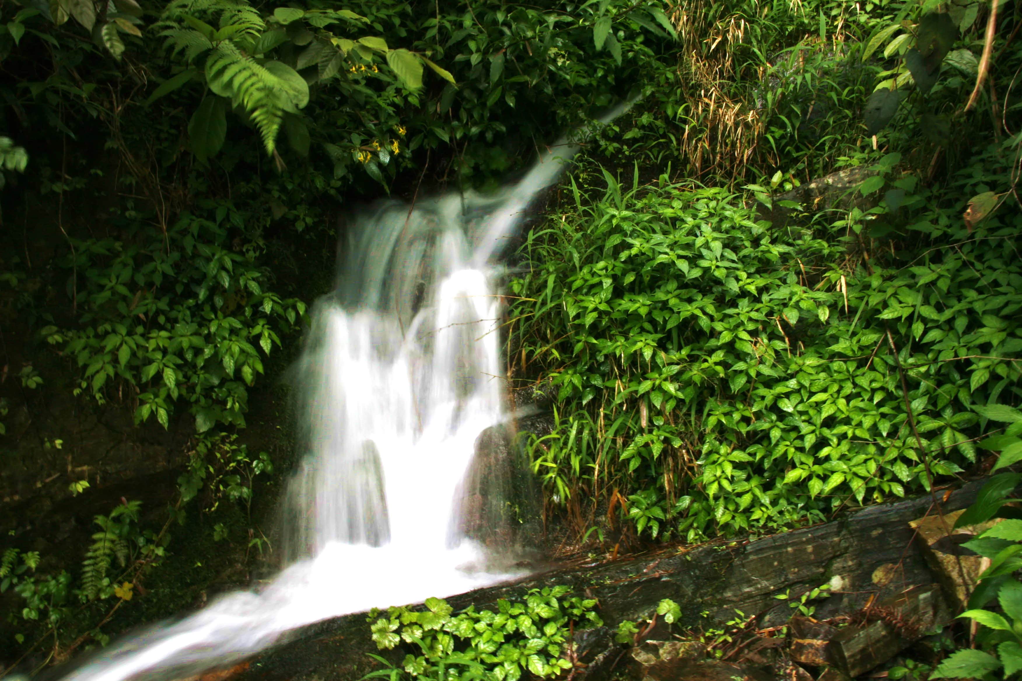 山泉小瀑布, 龙脊梯田风景名胜区