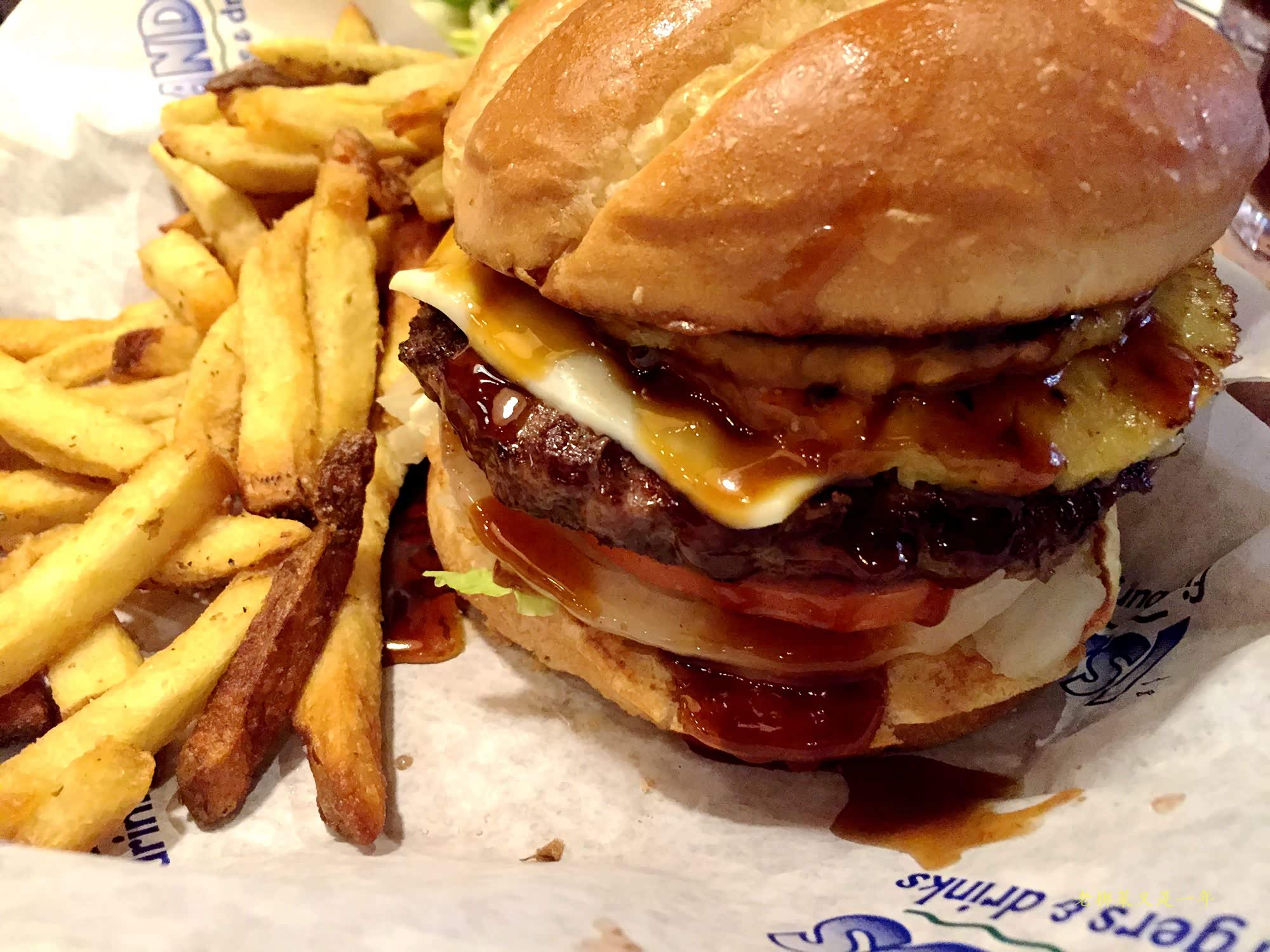 我们的西餐,好大的汉堡 洛杉矶曼哈顿田园商场