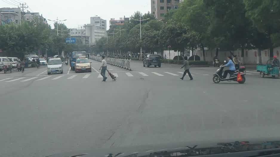 五一游安徽丫山花海石林风景区