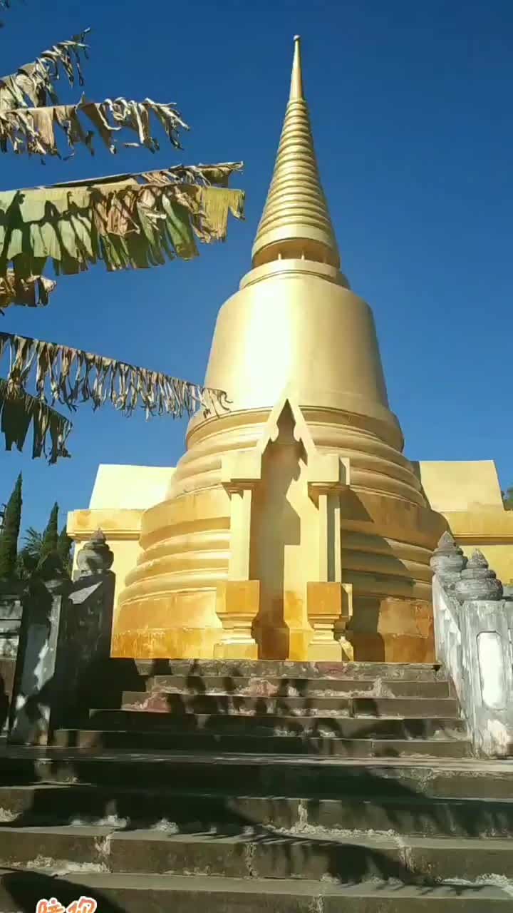 玉龙湾影视城大金塔