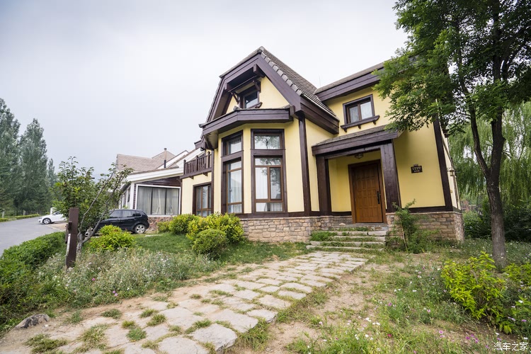 美国乡村style的别墅.