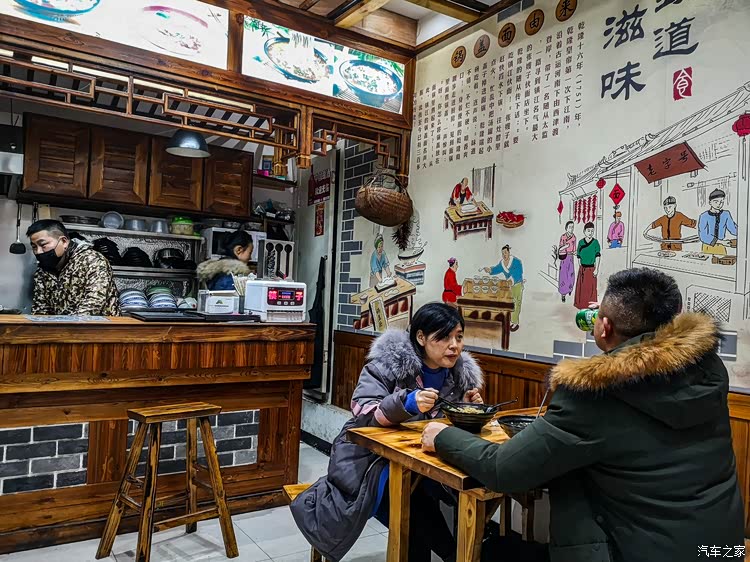彩云之南我心的方向八千公里路云和月