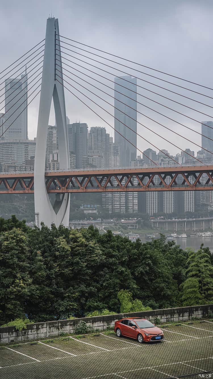 磁器口古镇·洪崖洞·鹅岭二厂·重庆大礼堂·东水门长江大桥·鸿恩寺