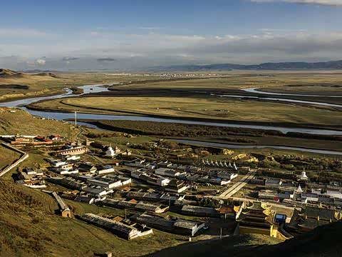 荐若尔盖县唐克镇-重庆武隆天生三桥景区