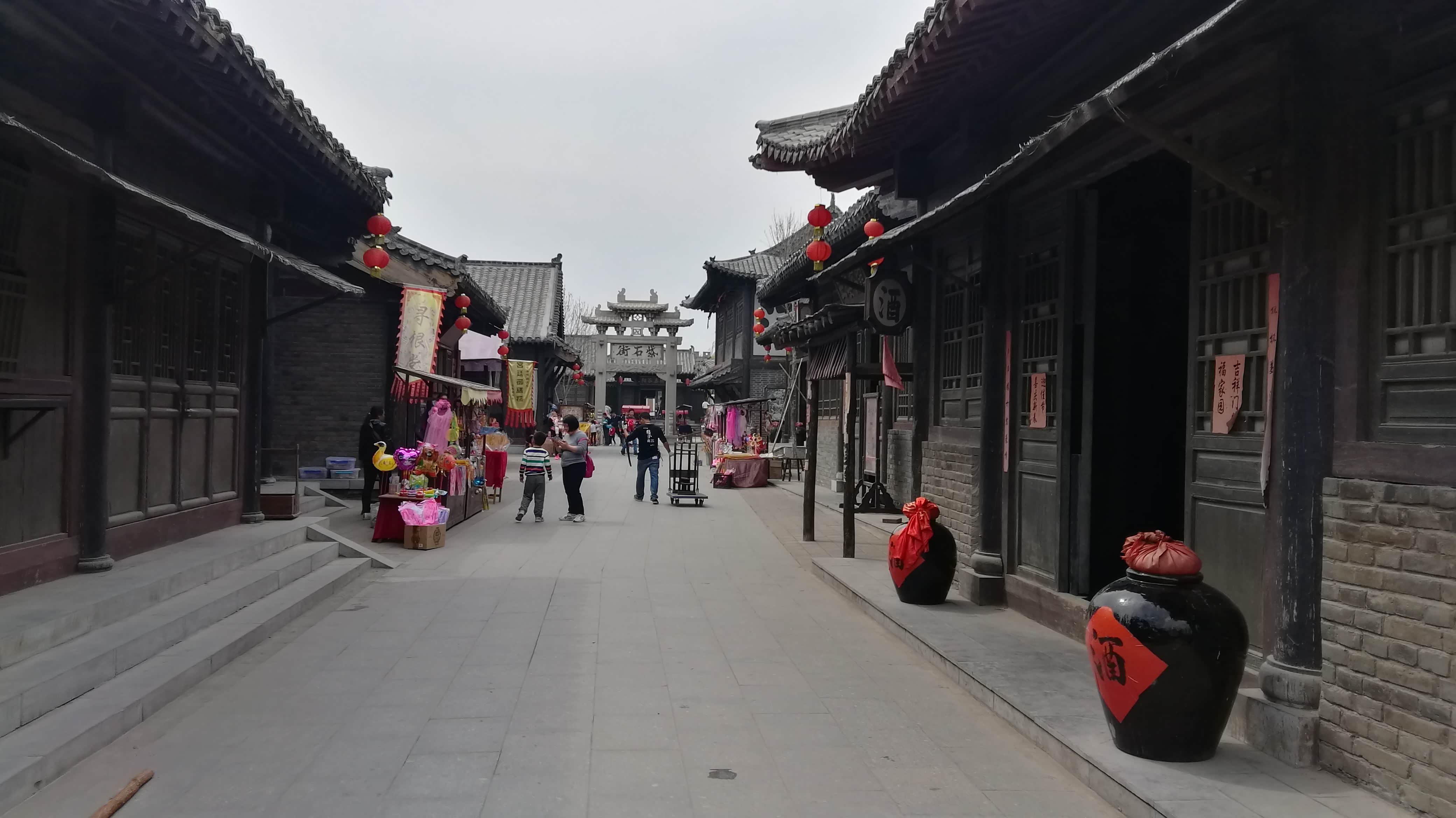 【游记】春游泰安东平水浒影视城,意外邂逅东平史楼油菜花海