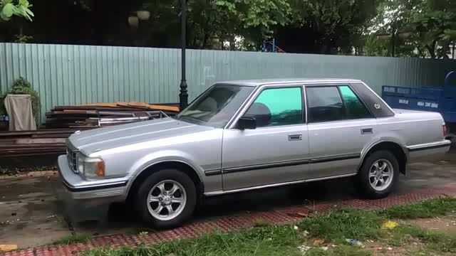 1985年丰田皇冠120修复欣赏你喜欢吗