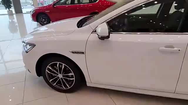 2021款比亚迪秦pro到店实拍