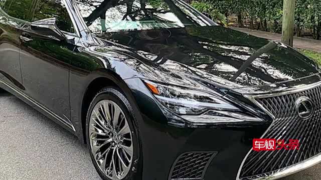 新款雷克萨斯ls实车街拍配大尺寸悬浮屏幕气场不输奔驰s级