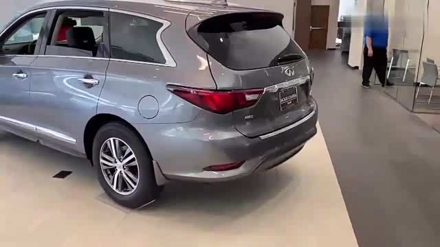 2020款英菲尼迪qx60到店实拍了解完外观和内饰买不买做个参考