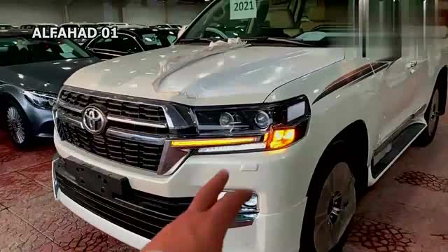 高清实拍丰田兰德酷路泽gxrv8你喜欢吗