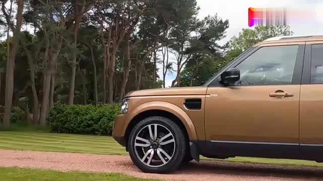 被很多人直呼复产的车型实拍路虎发现4