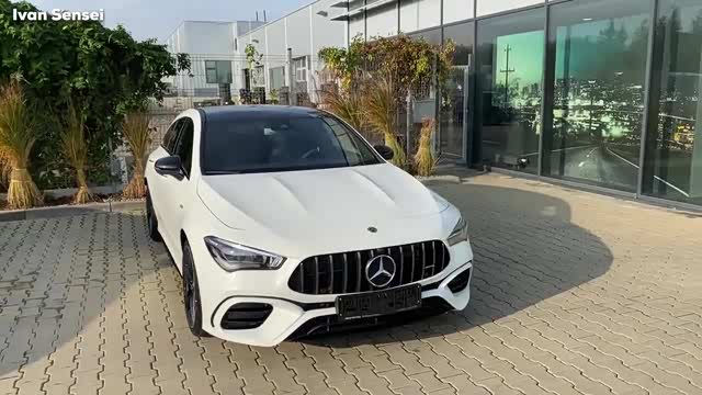 外观展示欣赏2020款奔驰amgcla45s