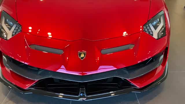 lamborghini aventador svj coupe - 红色版本!