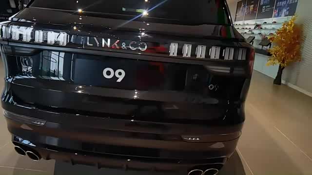 领克09到店高清实拍欣赏黑色的外观真霸气
