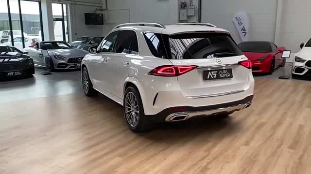 白色20款奔驰gle实车内外展示