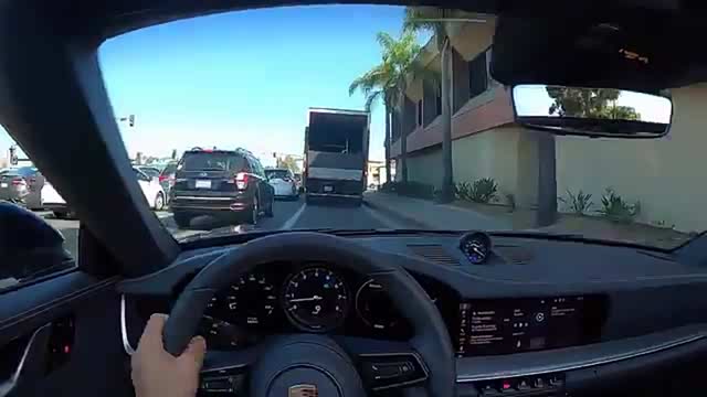 第一视角驾驶2020款保时捷911carrera敞篷版